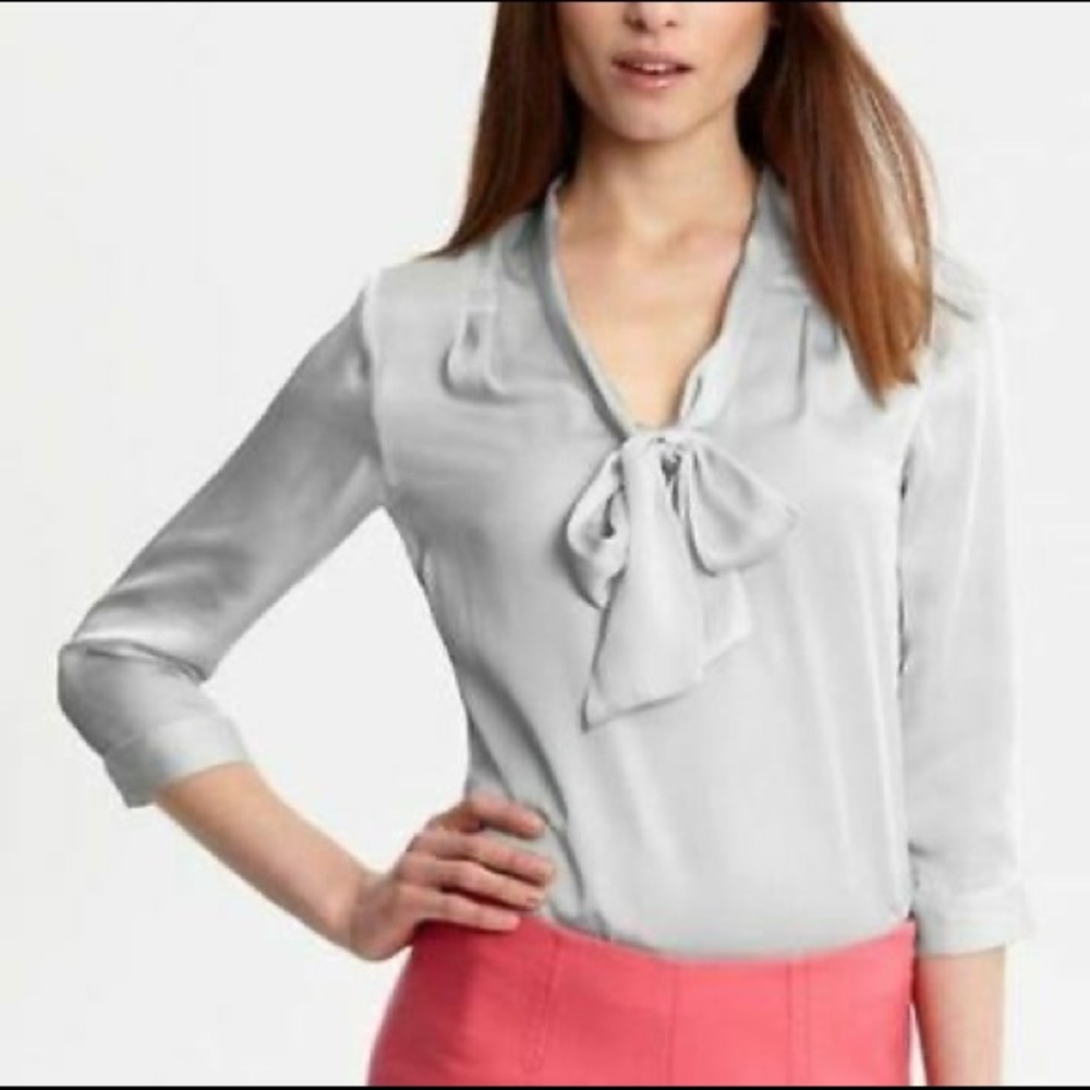 Banana Republic The Mad Men Tie Neck Top Size 10